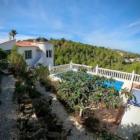 Torre De La Luna Villa *